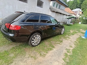 Audi A4 B8  - imagine 2
