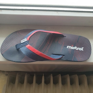 slapi mistral mărimea 44