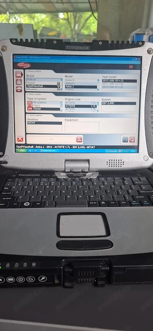 Laptop militar Panasonic Cf 19