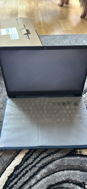 Vand leptop Lenovo