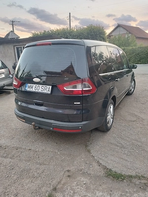 Ford Galaxy  - imagine 5