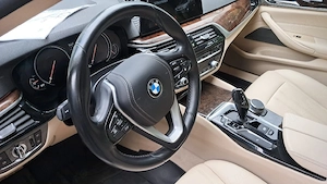 BMW Seria 5 G30 530i - imagine 3
