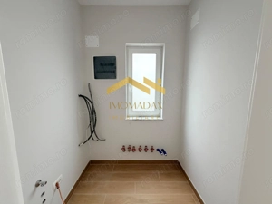 Bucovăț-Duplex 4 Camere-La Cheie - imagine 8