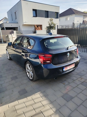 Vând BMW seria 1 ,Diesel motor 2000,Fabricație 2011 - imagine 9
