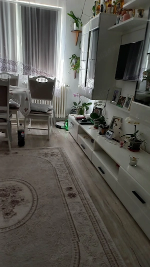 vând apartament 3 camere - imagine 4