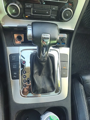 Volkswagen Passat CC - imagine 8