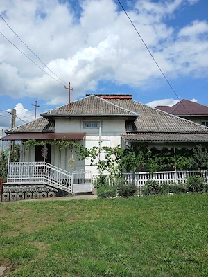  Casă de vânzare în Coaș, la 15 km de Baia Mare   2.000 mp teren