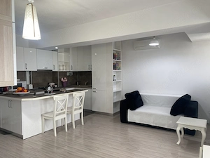 Particular , inchiriez apartament 2 camere cu vedere panoramica la Lacul Morii (Uverturii) - imagine 5