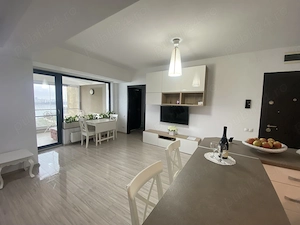 Particular , inchiriez apartament 2 camere cu vedere panoramica la Lacul Morii (Uverturii) - imagine 4