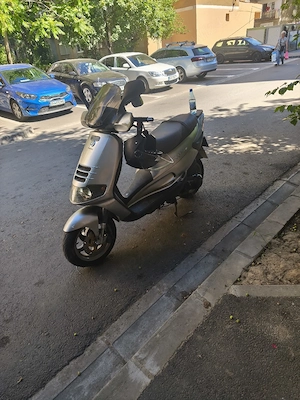Piaggio 125 cc inm  - imagine 3