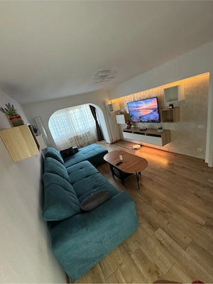 inchiriez apartament Ploiesti Bulevardul Bucuresti etaj 3 - imagine 4