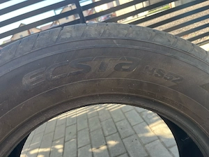 4 Anvelope Vara Kumho 235/60/17 - imagine 3