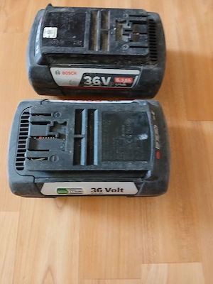 acumulatoare bosch 36v