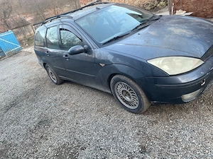 vand sau schimb cu drujba ford focus 1.8 pentru camp 