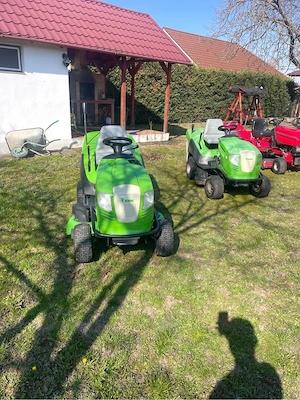 Vand tractoras tuns iarba gazon