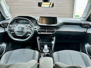 Peugeot e-208 electric - imagine 5