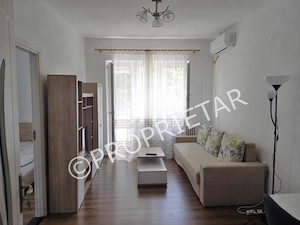Vând apartament cu 2 camere ultracentral (Parc 1 Decembrie), mobilat, utilat, 2 balcoane, AC