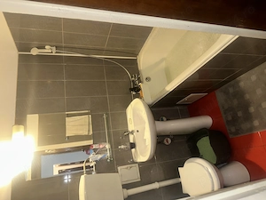 Vânzare apartament 3 cam