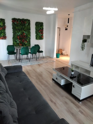 Închiriez regim hotelier apartament cu doua camere decomandate,in Militari Rezistent 