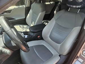Toyota RAV 4 2020 model Luxury , 60.000 km , unic propietar achizitie Romania  - imagine 4