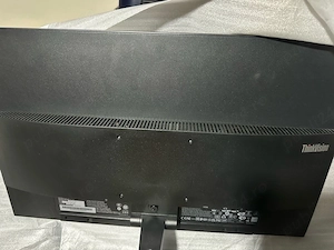 Monitor Lenovo