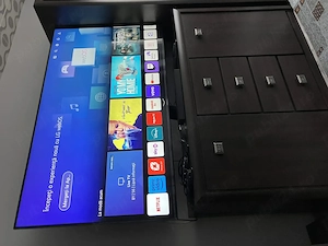 Lg lcd uhd real 4k 70UQ81003LB, diaginala 177 cm, ca nou