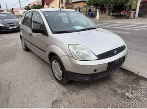 dezmembrez ford fiesta 1.3 benzina 