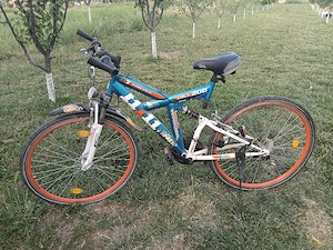 Vând bicicletă 