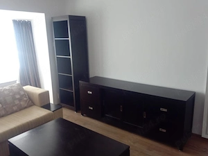 Închiriez apartament 2 camere, zonă ultracentrală 