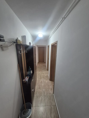 Închiriez apartament 2 camere  - imagine 8