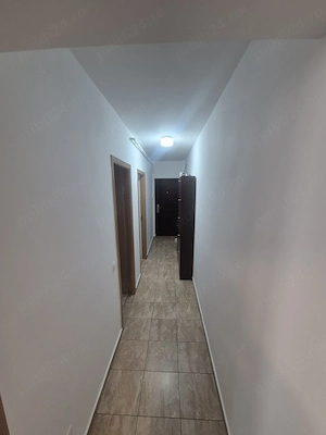 Închiriez apartament 2 camere  - imagine 7