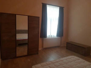 2 cam. DECOMANDAT, str. Traian Moșoiu, etaj 1, lângă Medicină - imagine 4