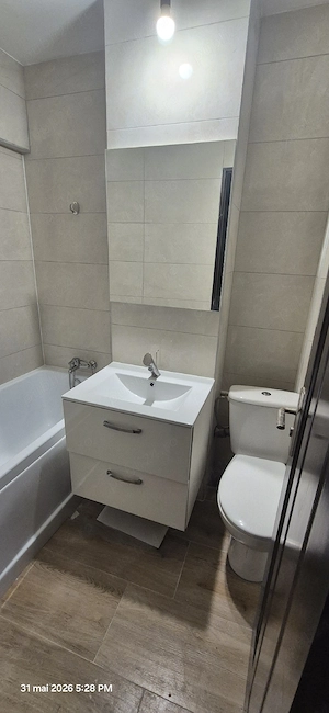 Inchiriez apartament 2 camere