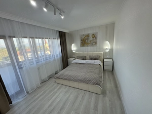 Apartament renovat 2026 Selimbar - imagine 9