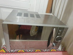 cuptor cu microunde zelmer full digital cu grill