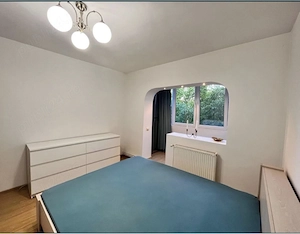 Proprietar! Apartament 3 camere   De vanzare   Zona Lipovei - imagine 4