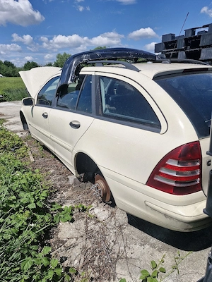 mercedes e 200 combi - imagine 2