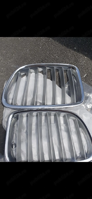 Grila/nari bara fata bmw x1 2009-2013 - imagine 2