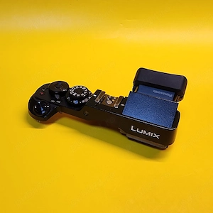 vând sau schimb piese Panasonic GX8   GX7