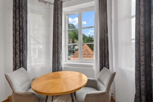 3 CAMERE ULTRACENTRAL | PARCARE SI GRADINA PROPRIE | TERASA INTERIOARA - imagine 2
