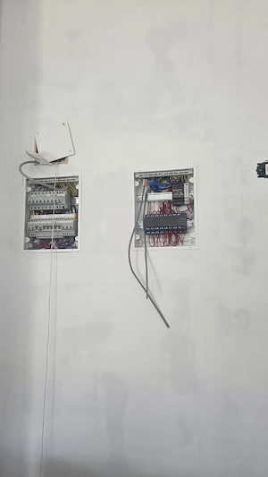 :  Execut toate lucrările de instalații electrice pentru clădiri