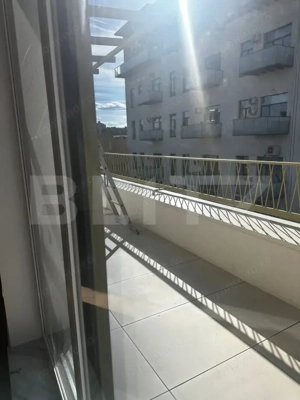 Apartament 4 camere 2 Bai 91 mp Terasa 23 mp FINISAT LUX zona Centrala - imagine 6