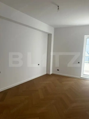 Apartament 4 camere 2 Bai 91 mp Terasa 23 mp FINISAT LUX zona Centrala - imagine 13