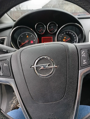 Opel Astra  - imagine 4