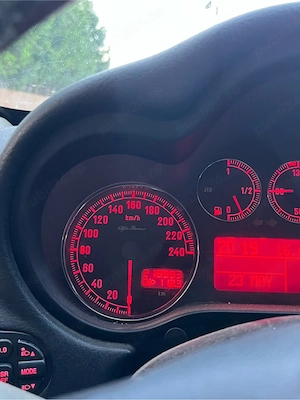 Vand Alfa Romeo 147 1.9 JTD 120cp - imagine 5