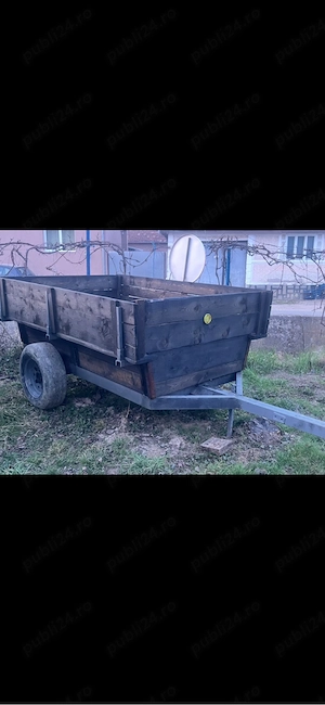 remorca pe o axa de vanzare