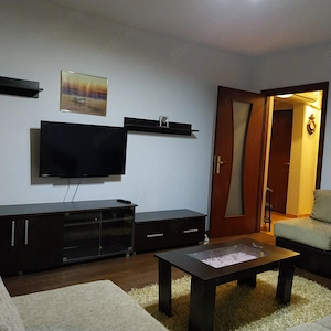 Închiriez apartament - imagine 2