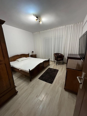 Apartament de închiriat 