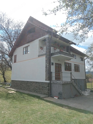 Executăm lucrări de construcții 