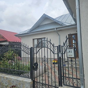 Vand casa in Ramnicu Sarat cartier Bariera Focsani, strada Oltului, strada asfaltata. - imagine 2